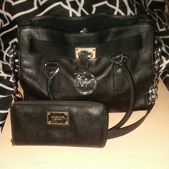 Michael Kors Handbags - Authentic medium size MK hamilton & wallet